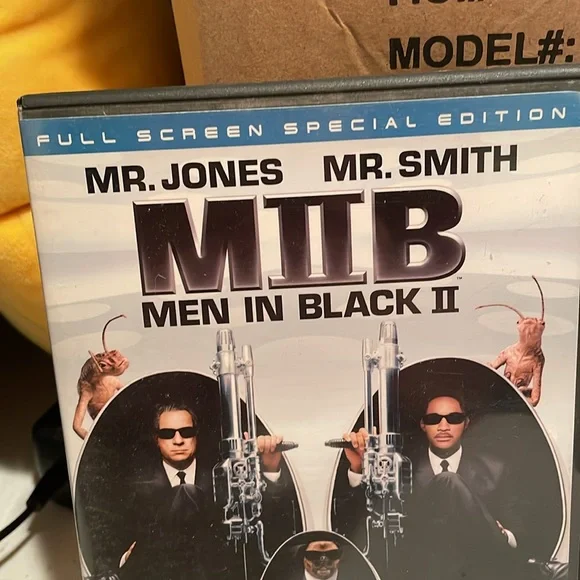 Men In Black 2 Movie - Picture 2 of 11